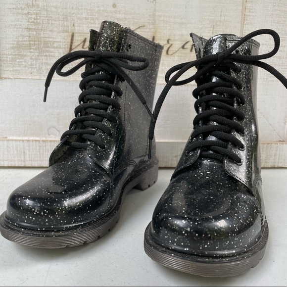 Black Glitter Boots - Picture 3 of 8